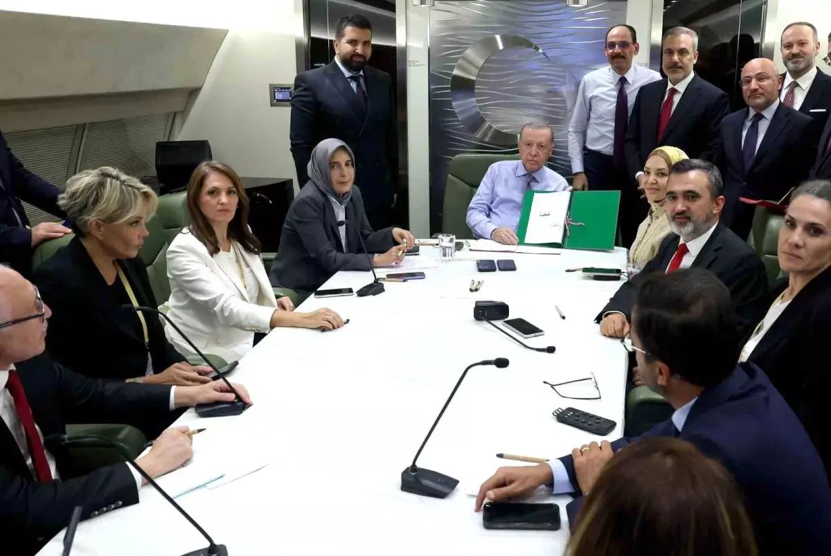 cumhurbaskani erdogan turkiye abd ve diger ulkeler bu ateskesin korunmasi konusunda kararli yeniden soykirima donerse bunun bedelinin agir t4BANtXT.jpg