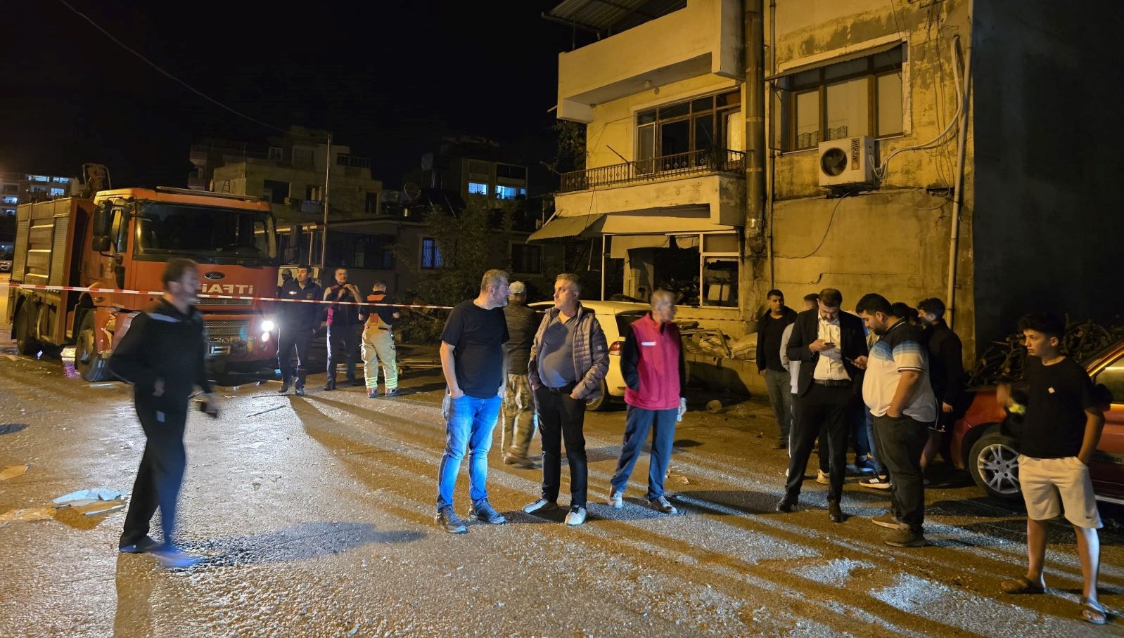 ekmek firininda patlama 9 kisi yaralandi 44CTJbya.jpg