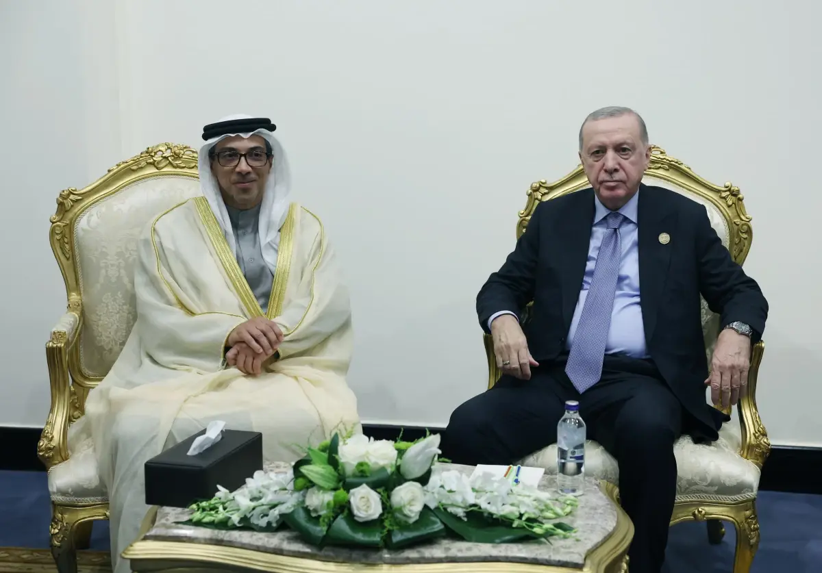erdogan misirda bae veliaht prensi ile gorustu cYU2mTQW.jpg