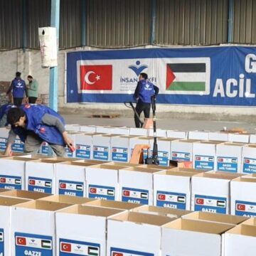 insan vakfi gazzede yardim seferberligi yurutuyor KJuwzyuM.jpg