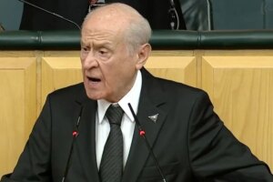 mecliste biji serok apo slogani atilmasina bahceliden ilk yorum 234lMJsB.jpg